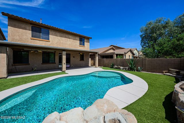 424 E Placita Costana, Sahuarita, AZ 85629