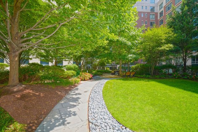 170 Brookline Ave 625, Boston, MA 02215