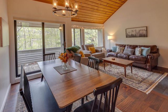 65-2 Clearbrook Road, Lincoln, NH 03251