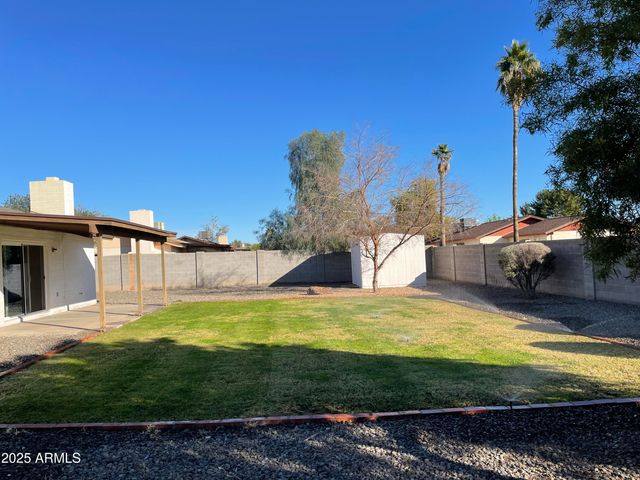 1009 W MICHELLE Drive, Phoenix, AZ 85023