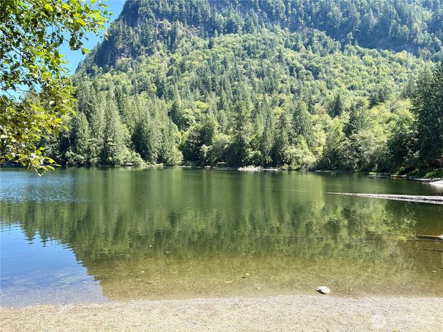 0 E Lake Walker Drive SE, Enumclaw, WA 98022