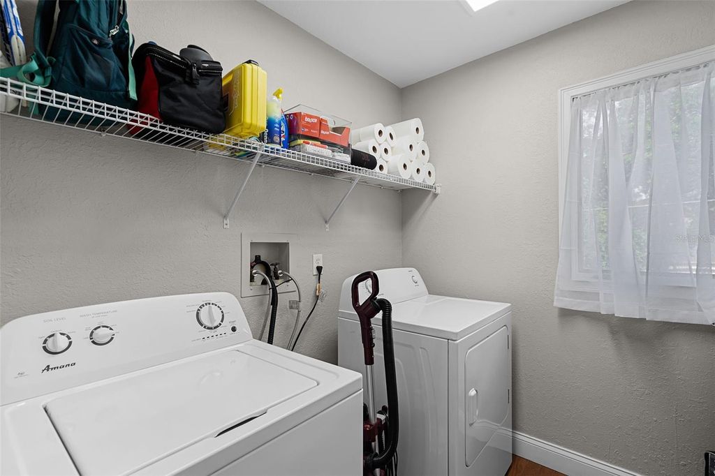 Image 16 of property listing at 538 W PAR STREET 538, Orlando, FL 32804