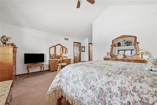 17 Grant Cir, South Fayette, PA 15057