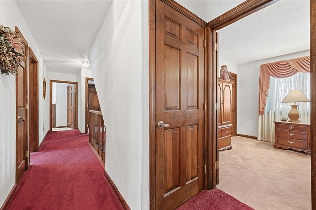 17 Grant Cir, South Fayette, PA 15057