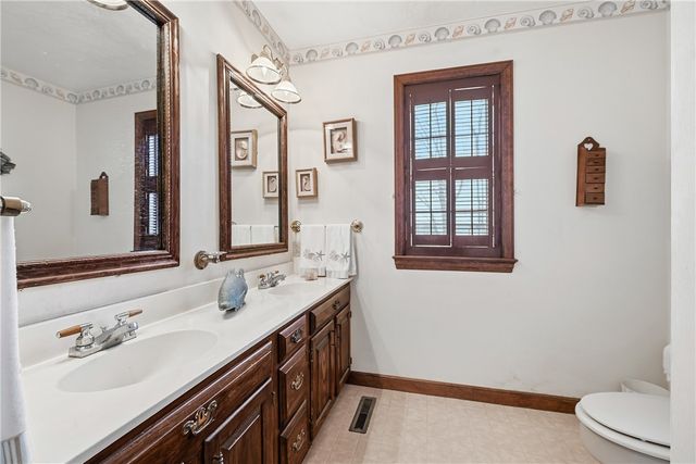 17 Grant Cir, South Fayette, PA 15057