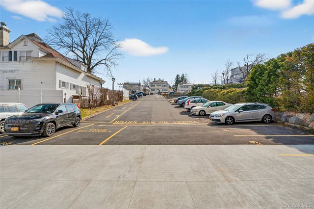 360 Westchester Avenue 122, Port Chester, NY 10573