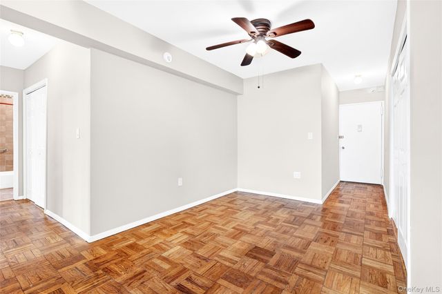 360 Westchester Avenue 122, Port Chester, NY 10573