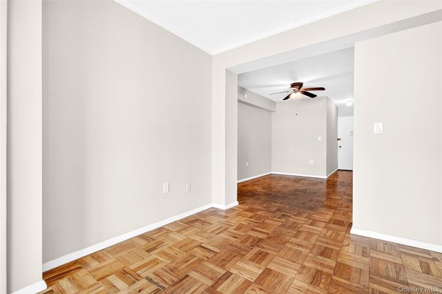 360 Westchester Avenue 122, Port Chester, NY 10573