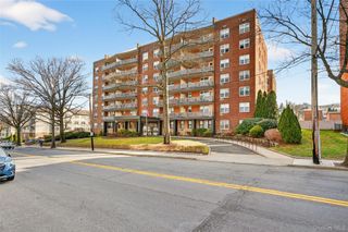 360 Westchester Avenue 122, Port Chester, NY 10573