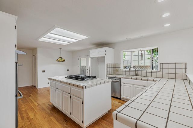 7609 Santa Paula Drive, Gilroy, CA 95020