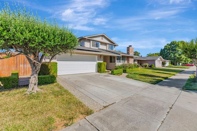 7609 Santa Paula Drive, Gilroy, CA 95020