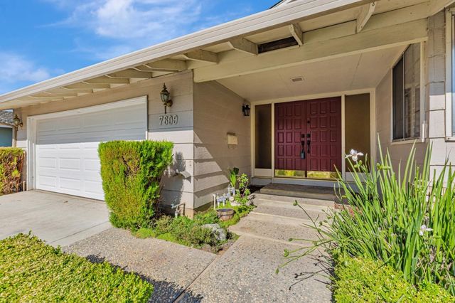 7609 Santa Paula Drive, Gilroy, CA 95020