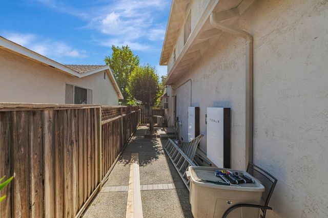 7609 Santa Paula Drive, Gilroy, CA 95020