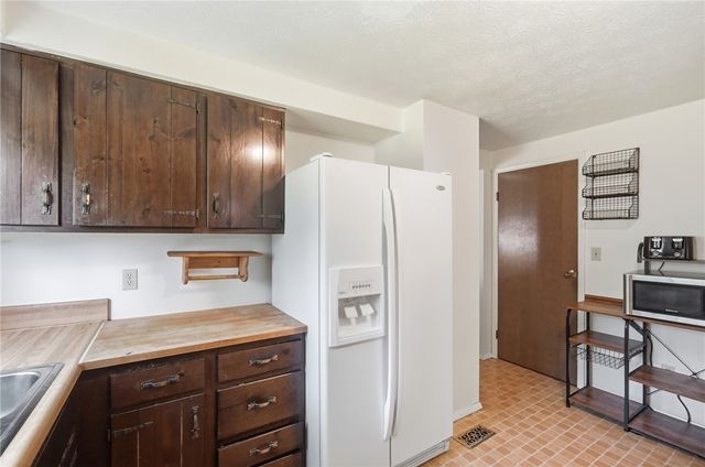 4921 Egret Court, Huber Heights, OH 45424