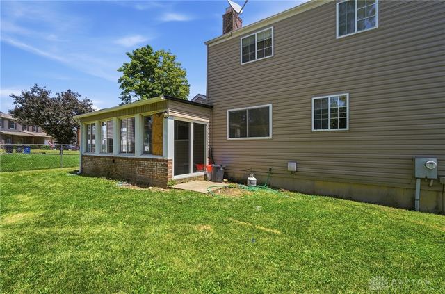 4921 Egret Court, Huber Heights, OH 45424