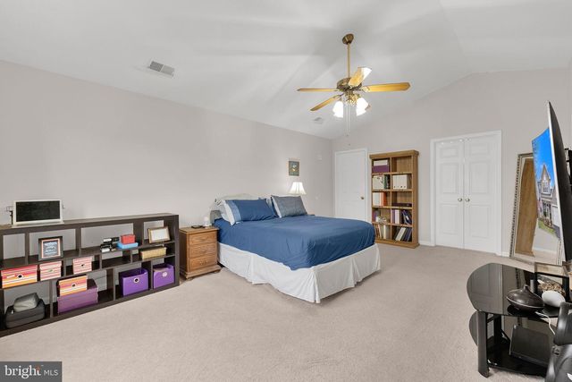 15728 BEAU RIDGE DR, Woodbridge, VA 22193