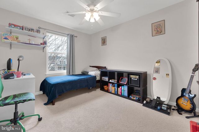 15728 BEAU RIDGE DR, Woodbridge, VA 22193