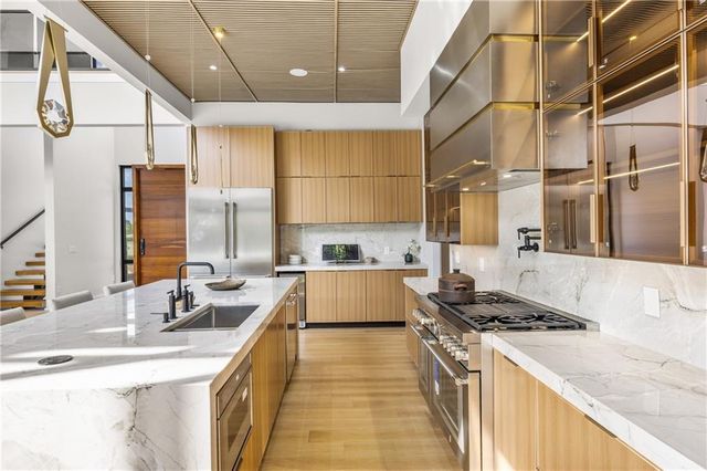 4232 Edgewood Court, Marietta, GA 30068