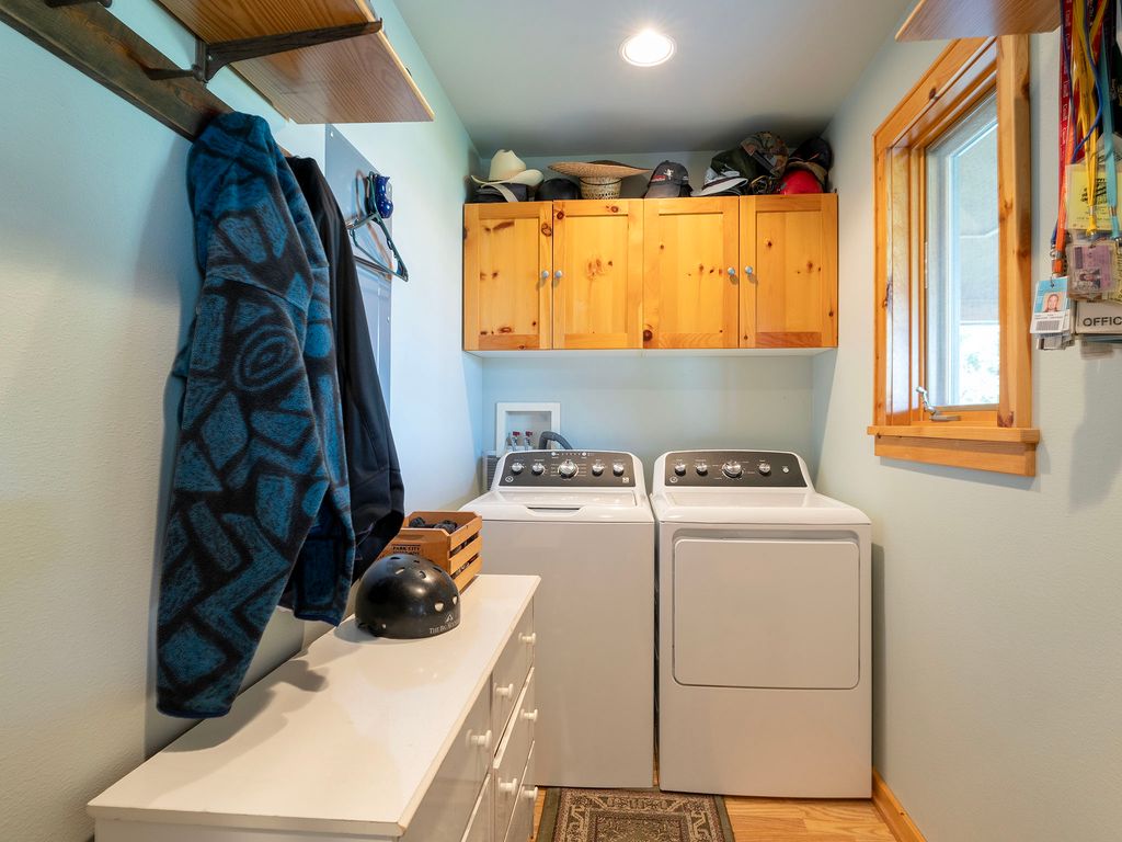 1455 E Edgewood Drive, Whitefish, MT 59937 photo 24