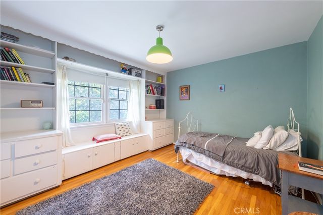 11446 Amanda Drive, Studio City, CA 91604