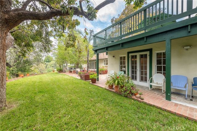 11446 Amanda Drive, Studio City, CA 91604