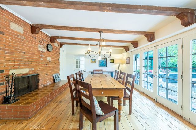 11446 Amanda Drive, Studio City, CA 91604