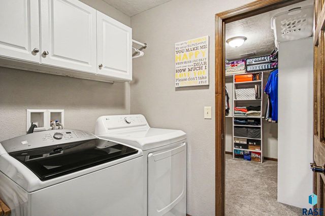 5800 W Yukon Trl Trail, Sioux Falls, SD 57107