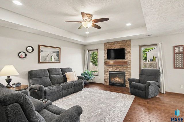 5800 W Yukon Trl Trail, Sioux Falls, SD 57107