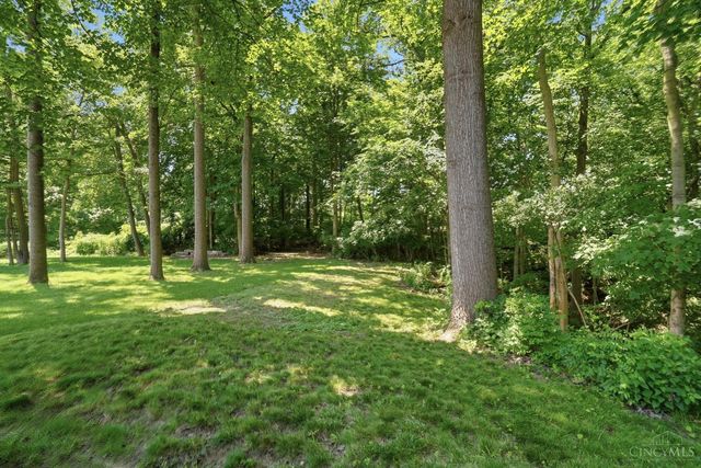 5575 Stewart Avenue, Columbia Twp, OH 45227