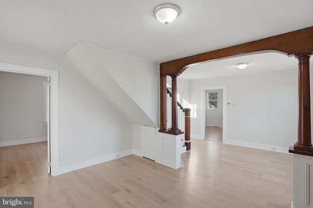 319 W WATER ST, Dover, DE 19904