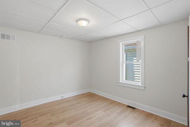 319 W WATER ST, Dover, DE 19904