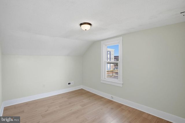 319 W WATER ST, Dover, DE 19904