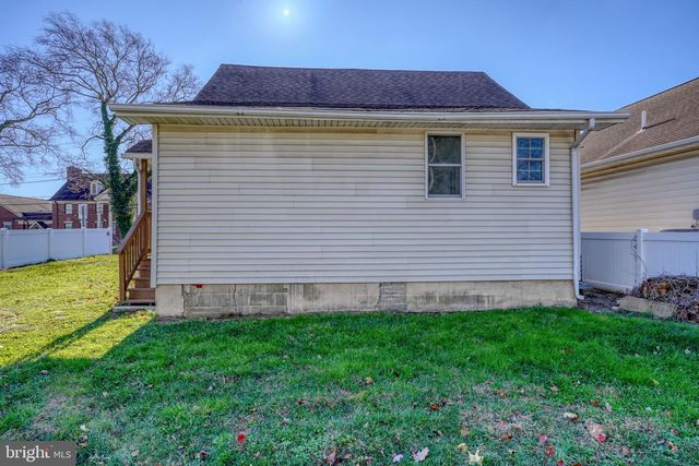 319 W WATER ST, Dover, DE 19904