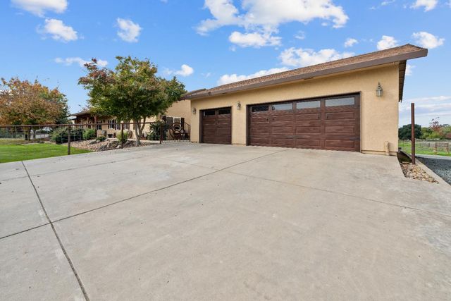 12540 Arabian Ln, Galt, CA 95632