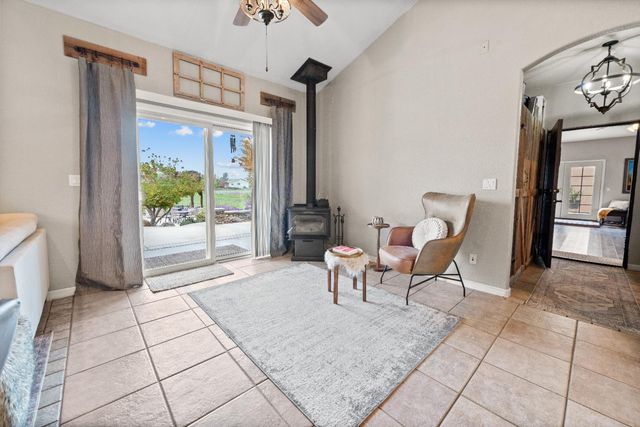 12540 Arabian Ln, Galt, CA 95632