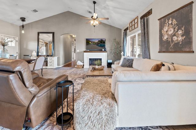 12540 Arabian Ln, Galt, CA 95632