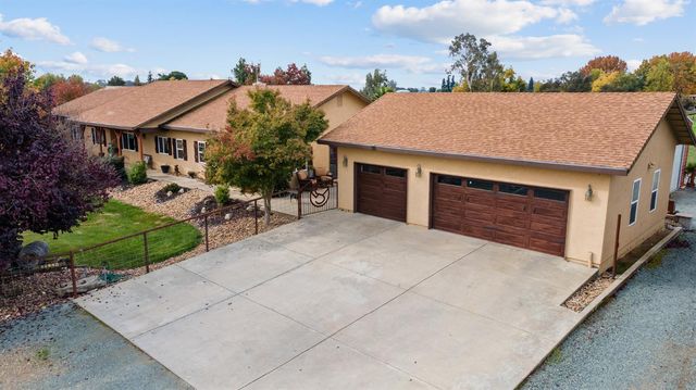 12540 Arabian Ln, Galt, CA 95632