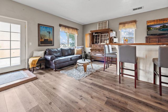 12540 Arabian Ln, Galt, CA 95632