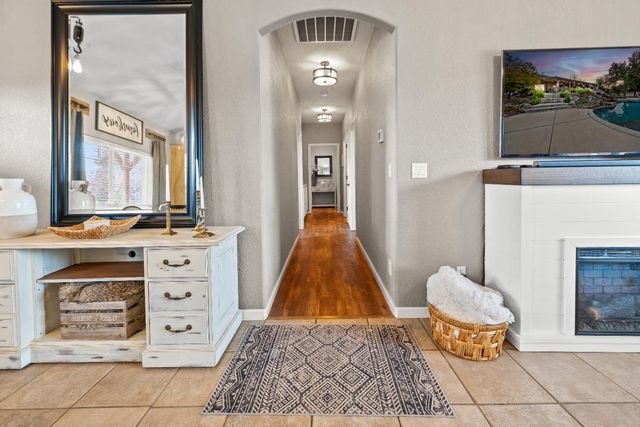 12540 Arabian Ln, Galt, CA 95632