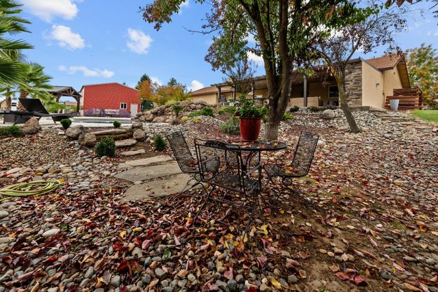 12540 Arabian Ln, Galt, CA 95632