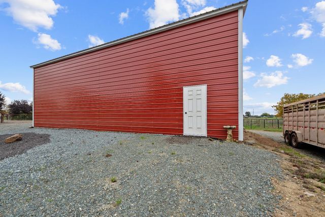 12540 Arabian Ln, Galt, CA 95632