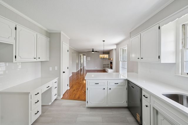 100 Catalpa Dr, Mount Juliet, TN 37122