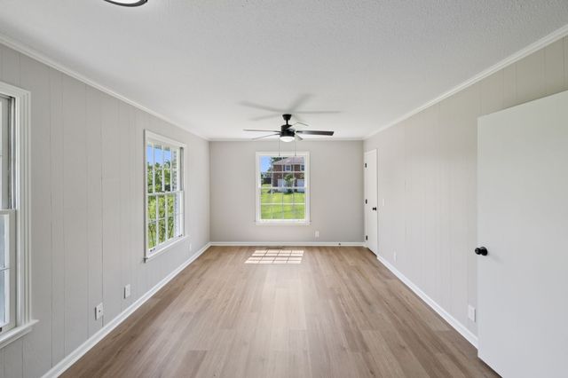 100 Catalpa Dr, Mount Juliet, TN 37122