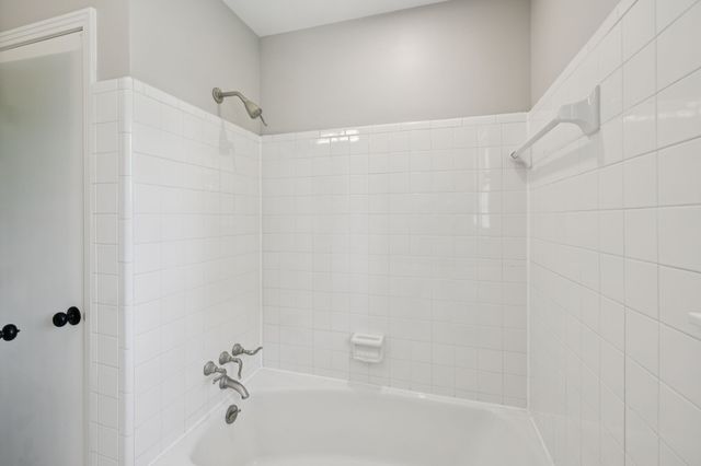 100 Catalpa Dr, Mount Juliet, TN 37122