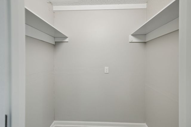 100 Catalpa Dr, Mount Juliet, TN 37122