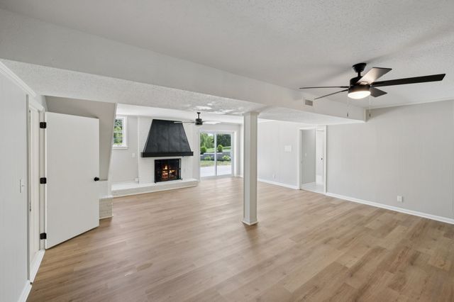 100 Catalpa Dr, Mount Juliet, TN 37122