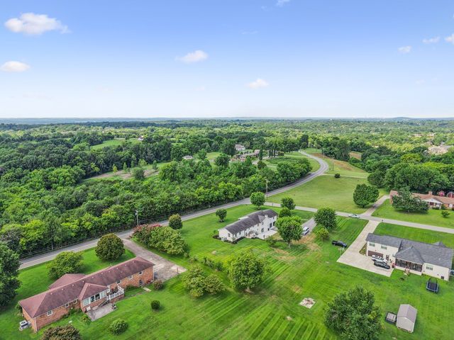 100 Catalpa Dr, Mount Juliet, TN 37122