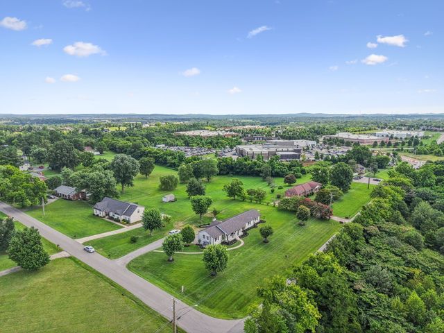 100 Catalpa Dr, Mount Juliet, TN 37122