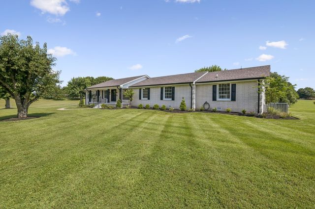 100 Catalpa Dr, Mount Juliet, TN 37122