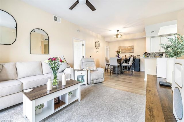 9055 Colby DR # 2213, Fort Myers, FL 33919